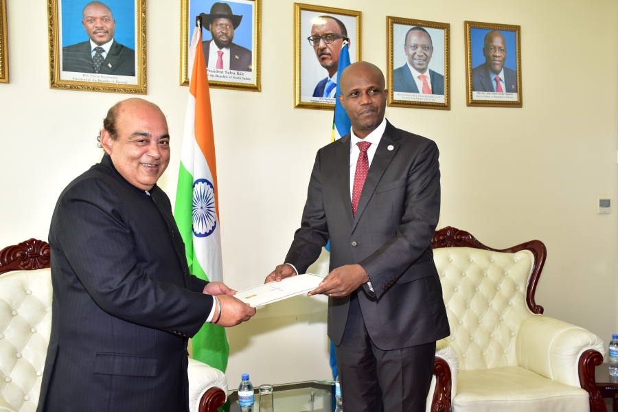 The High Commissioner of India to the United Republic of Tanzania, Mr. Sanjiv Kohli presents his credence to the EAC Secretary General, Amb. Liberat Mfumukeko